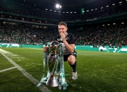 开云下载-包含阿森纳小组赛表现耀眼，晋级前景一片光明的词条