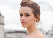 开云APP-钢铁防线前的独舞，苏亚雷斯压制级发挥点燃韩国3-0完胜安哥拉之战