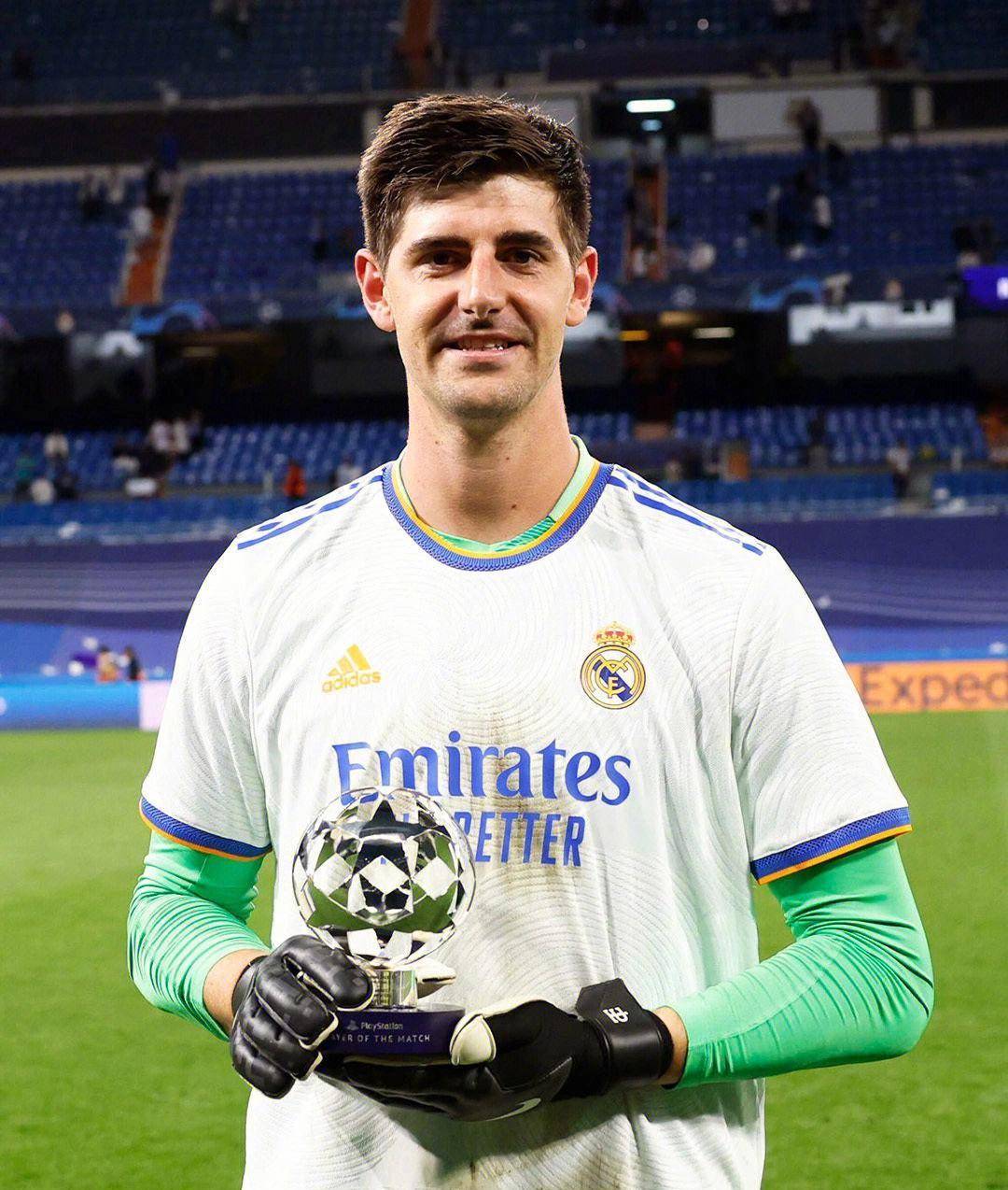 安特卫普斩获进球王,比利时劲旅再续欧冠荣耀的简单介绍 安特卫普斩获进球王,比利时劲旅再续欧冠荣耀的简单介绍