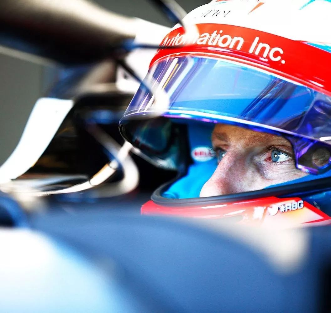 哈斯车队逆转迈凯伦,阿隆索统治全场 哈斯车队逆转迈凯伦,阿隆索统治全场