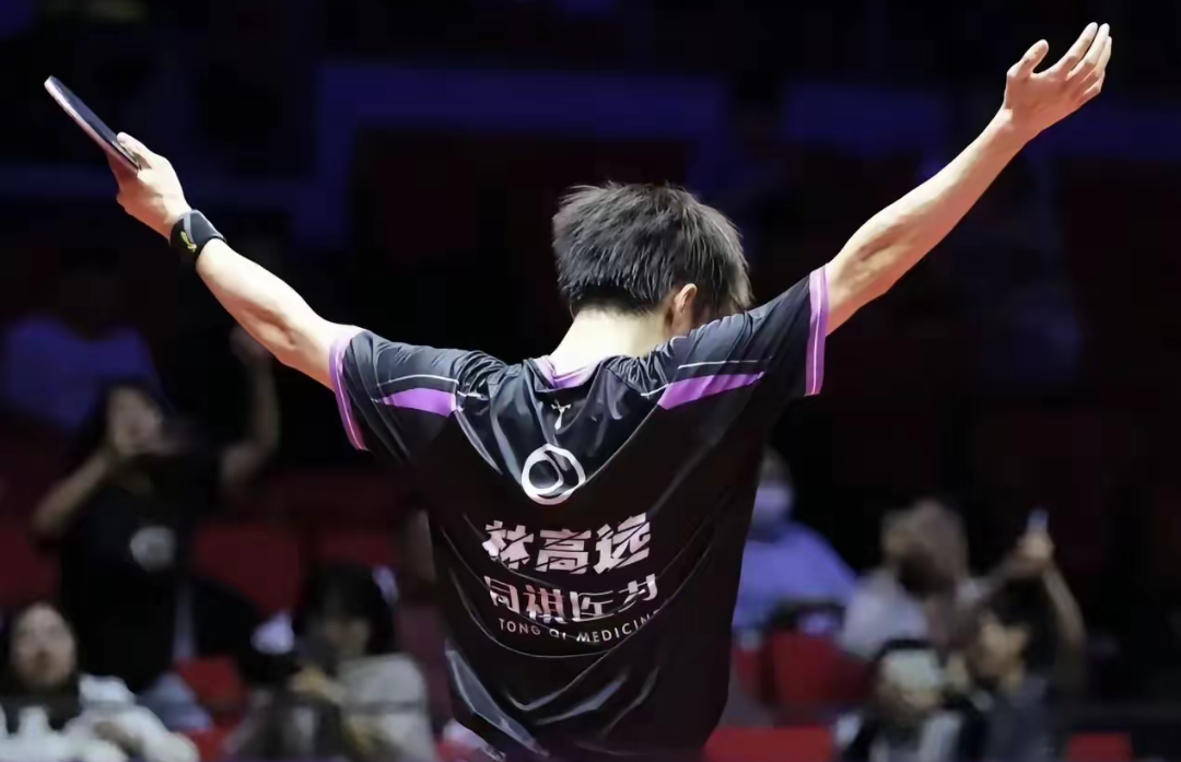 英格兰队力克波兰队,林高远扛起全队 英格兰队力克波兰队,林高远扛起全队