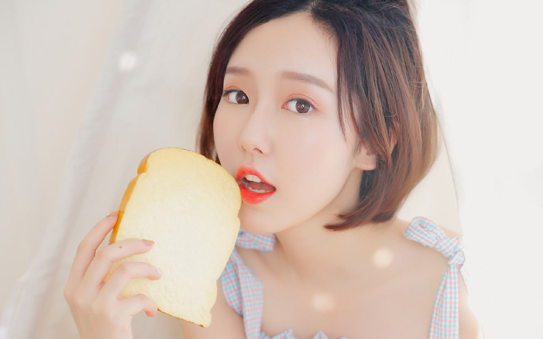 格纳布里魔术秀征服里昂，德意志战车一波流碾过北非之狐