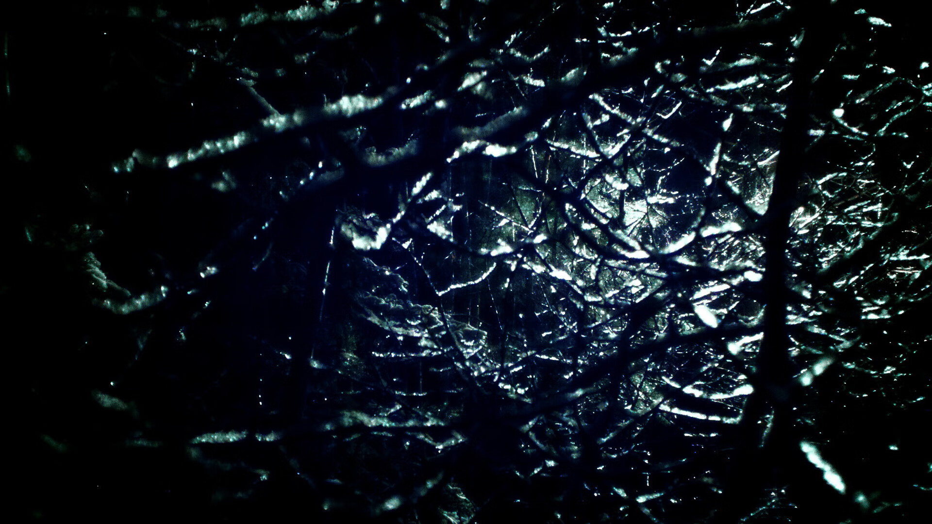 燃烧的冰原，爱德华兹生死战封神夜